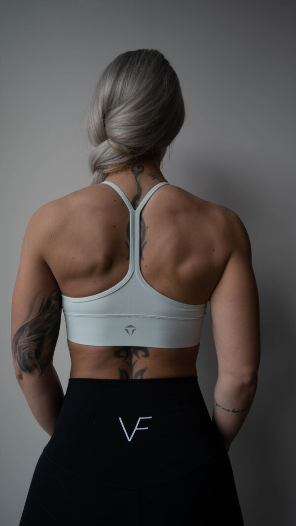 Cropped Bra - Image 8